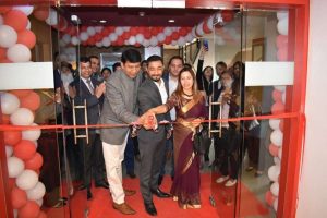 20190307093327_Ribbon-cutting